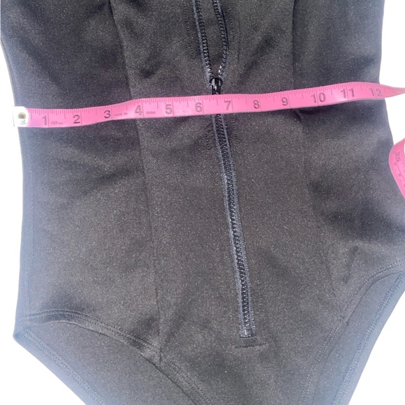 Forever 21 Black Zip Front Scuba Like Bodysuit Size Small - Picture 9 of 10